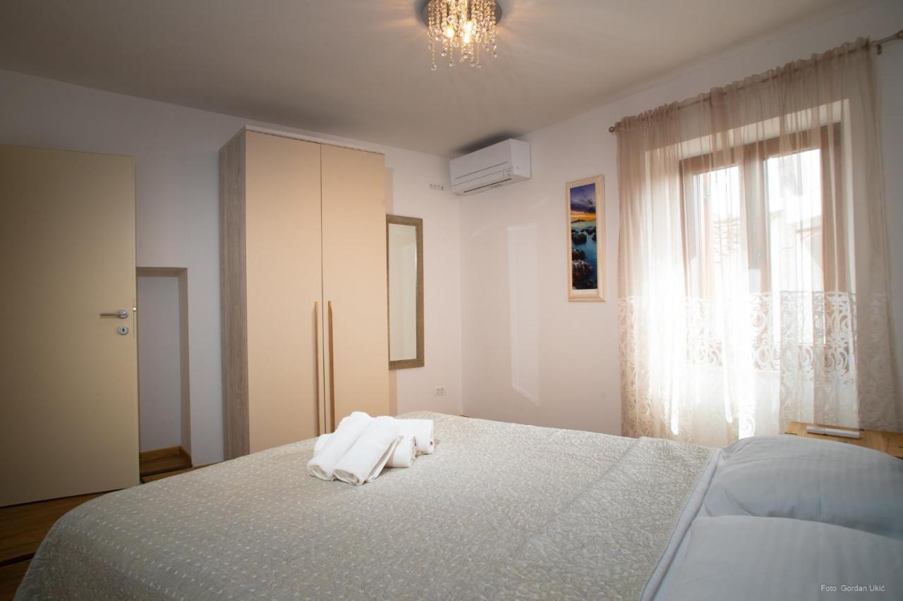 Apartments And Rooms Luan Rovinj Exterior photo